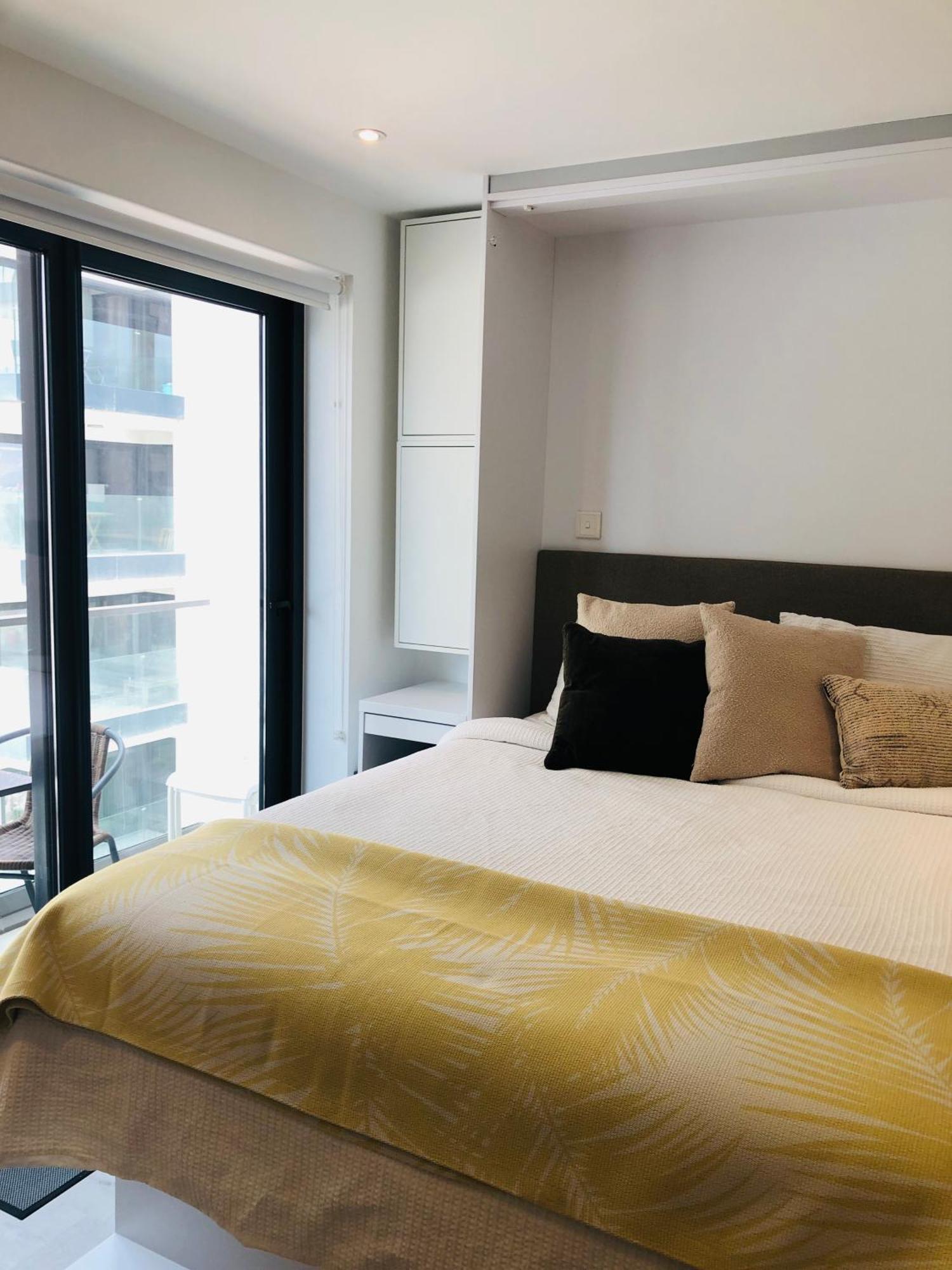 Cp High Floor Luxury Studio Sleeps 3 Gibraltar Eksteriør bilde